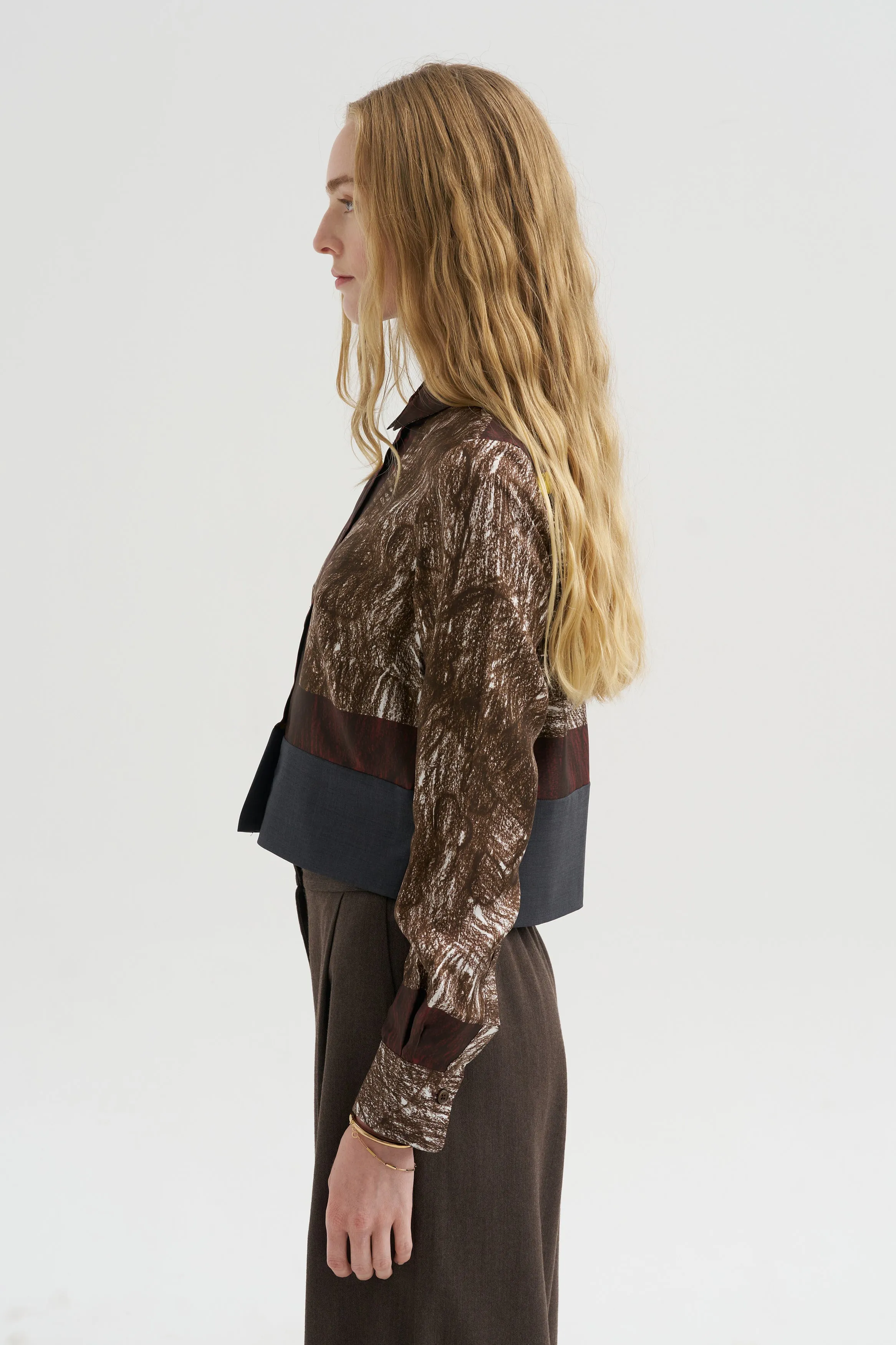 Foulard Scribbles Shirt, Myrrh sold by Kick Pleat product image thumbnail 3