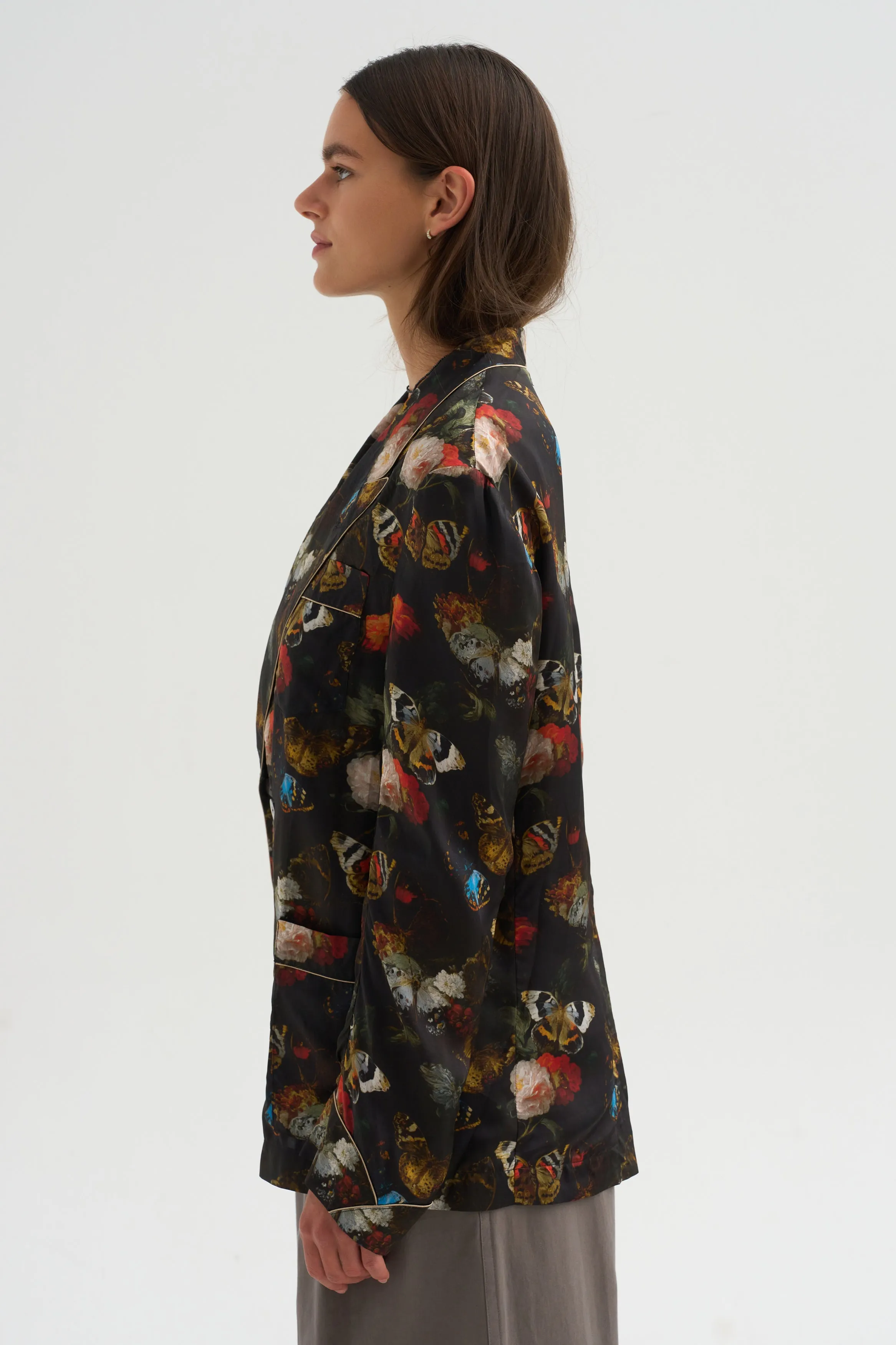 Pre-Order • Oversized Ragged Blazer, Floral Butterfly on Black sold by Kick Pleat product image thumbnail 3