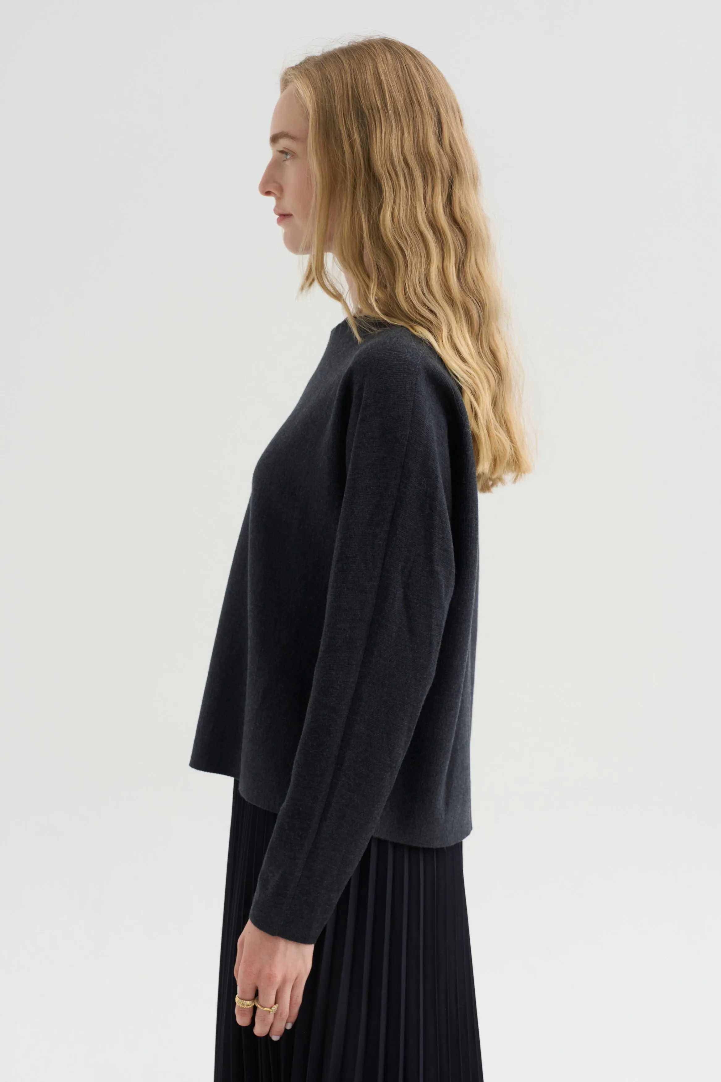 Long Sweater, Vulcano Melange sold by Kick Pleat product image thumbnail 3