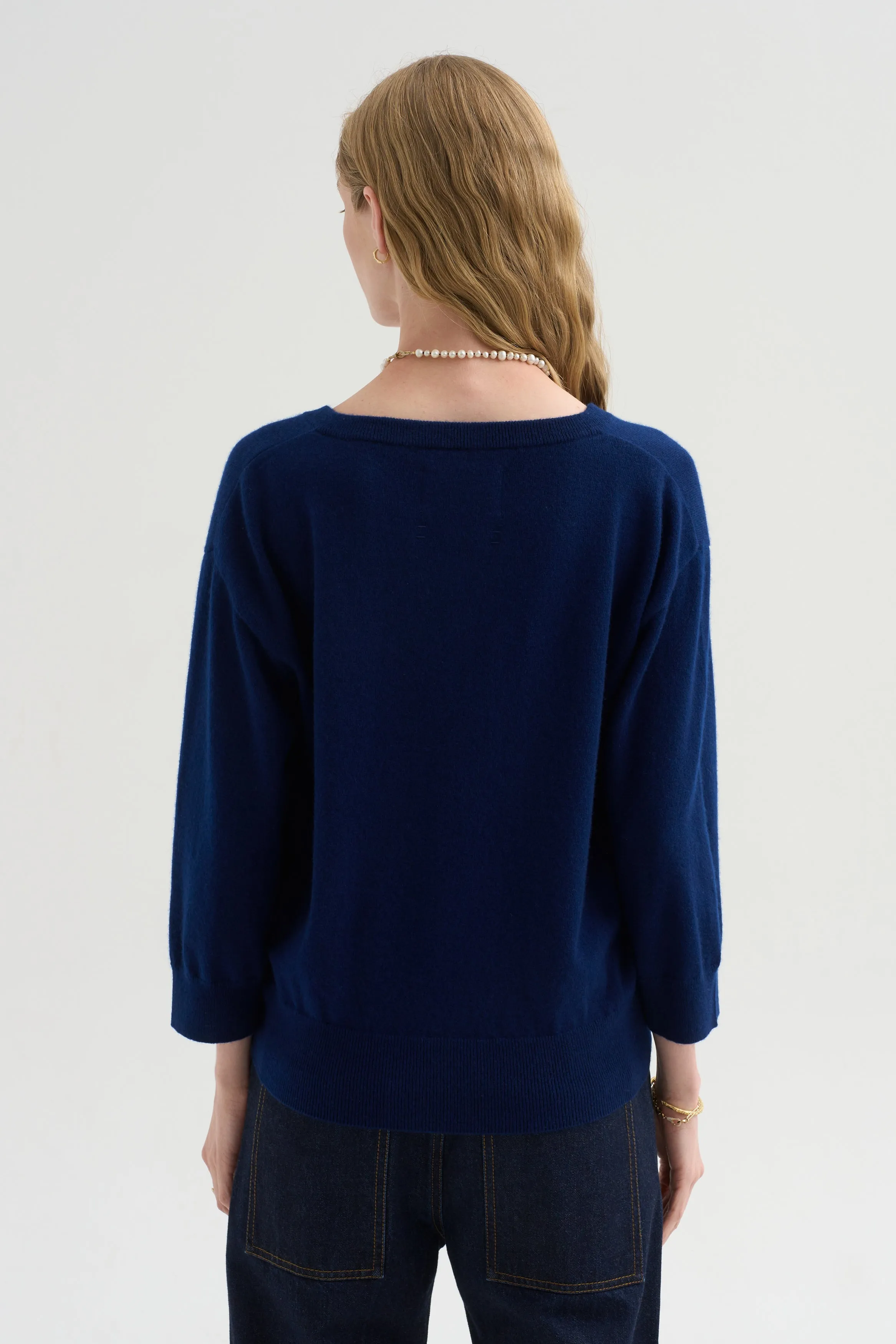 N°491 Pearl, Midnight sold by Kick Pleat product image thumbnail 5