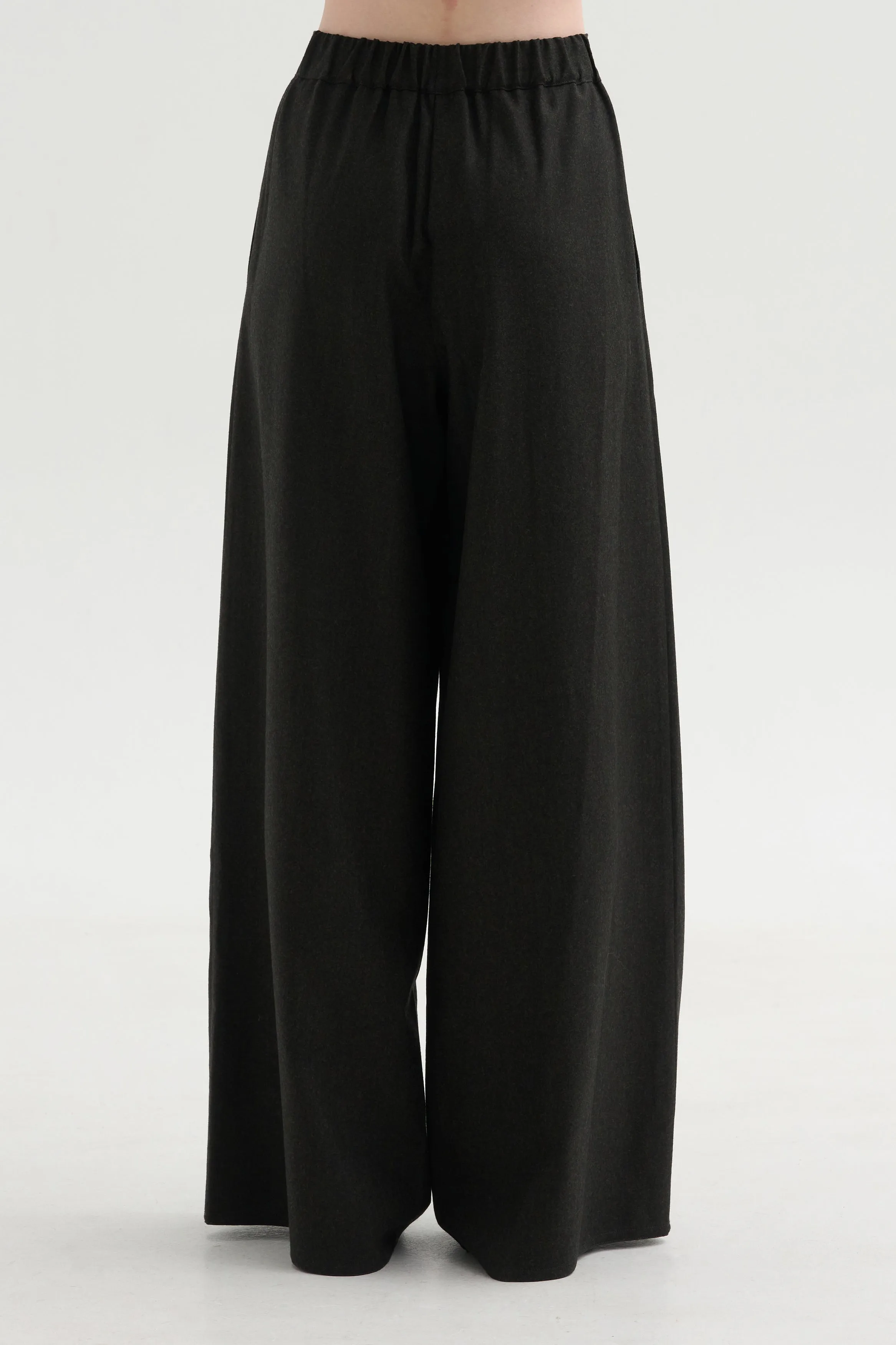 Full Pants Flanella, Moss sold by Kick Pleat product image thumbnail 4