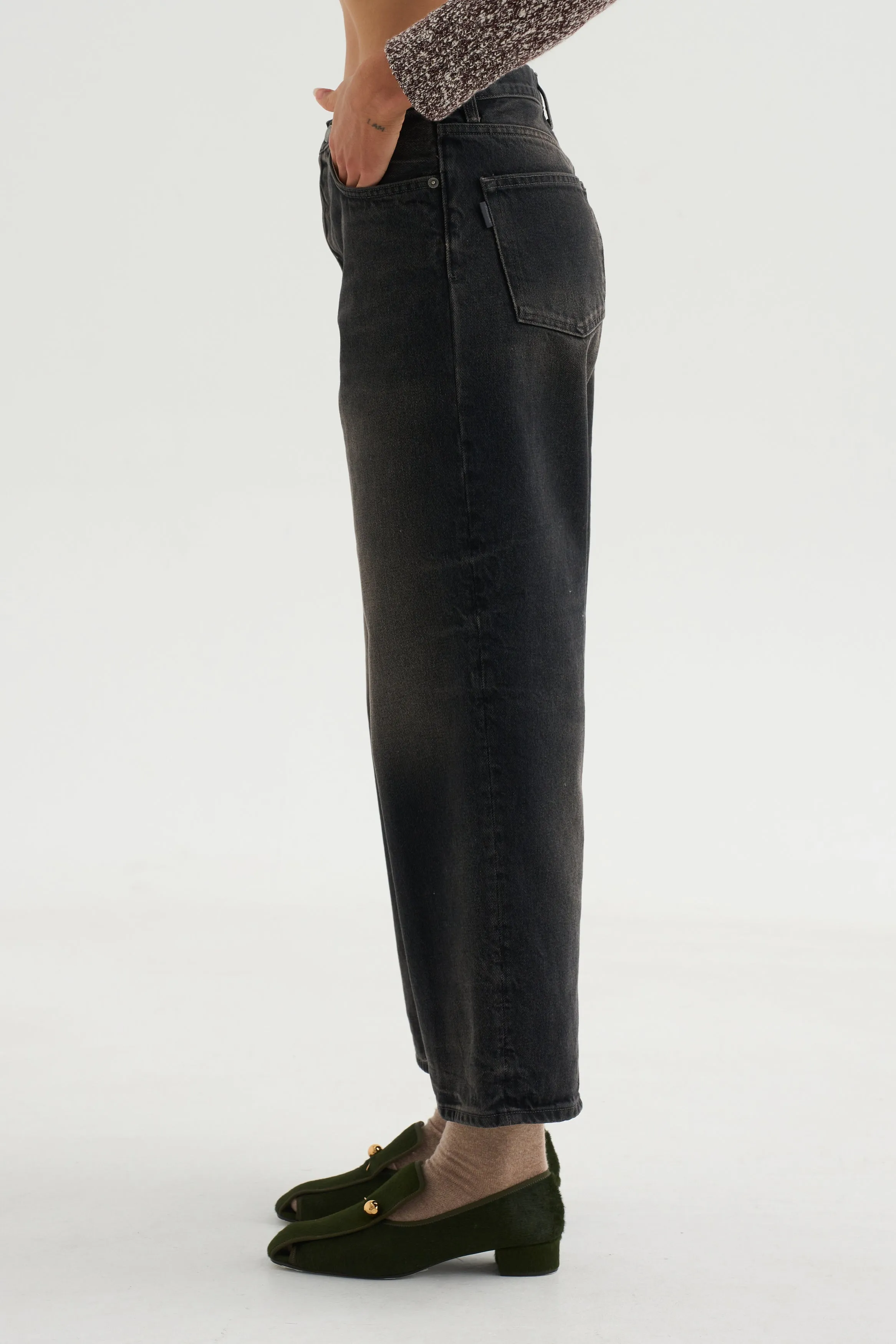 Betty, Vintage Black sold by Kick Pleat product image thumbnail 3