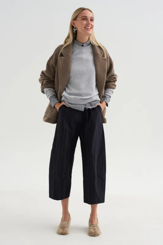 Sandra Pants, Navy made by Bergfabel