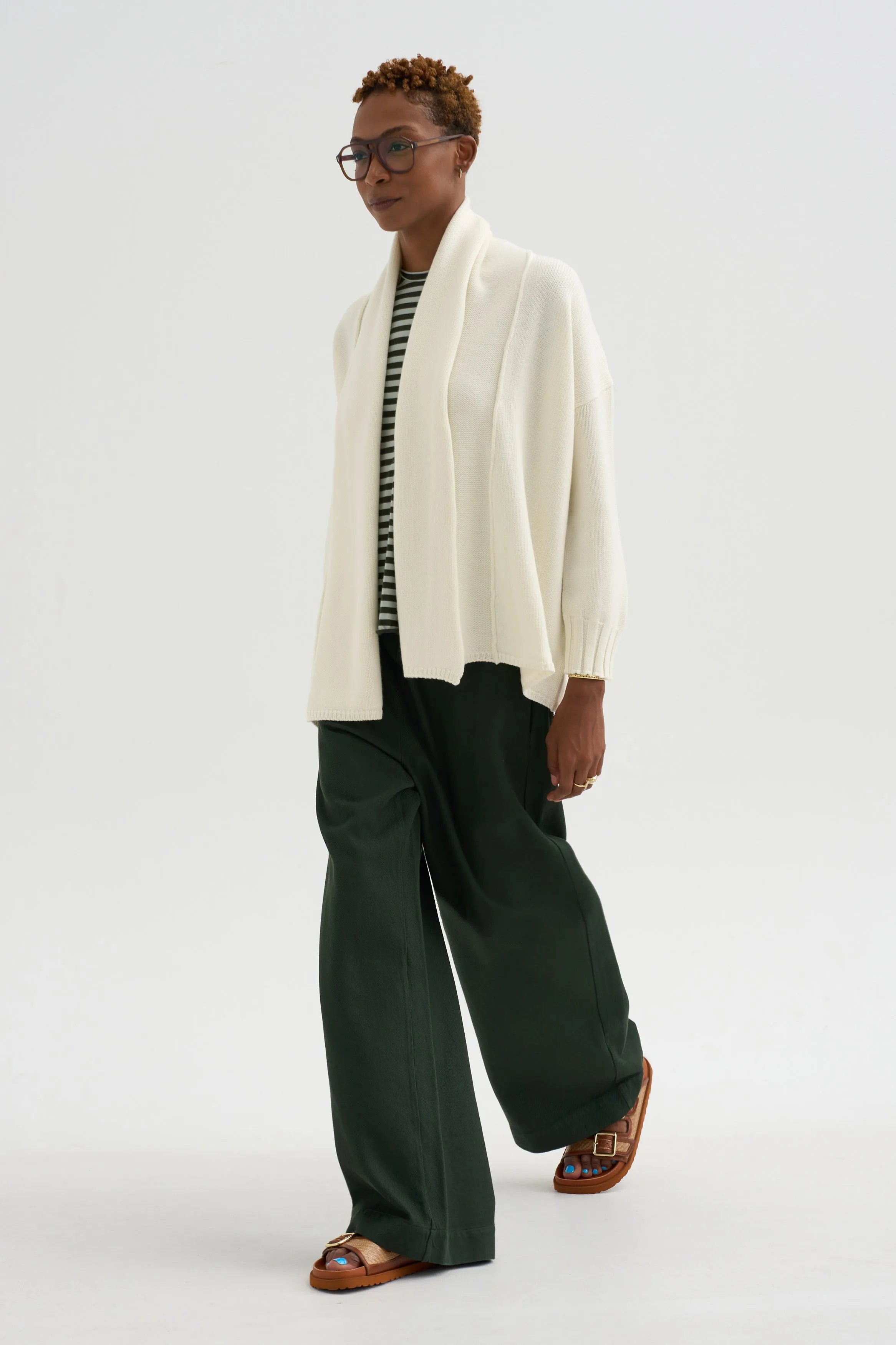 Panta Diana - Bonnie, Kombu sold by Kick Pleat product image thumbnail 5