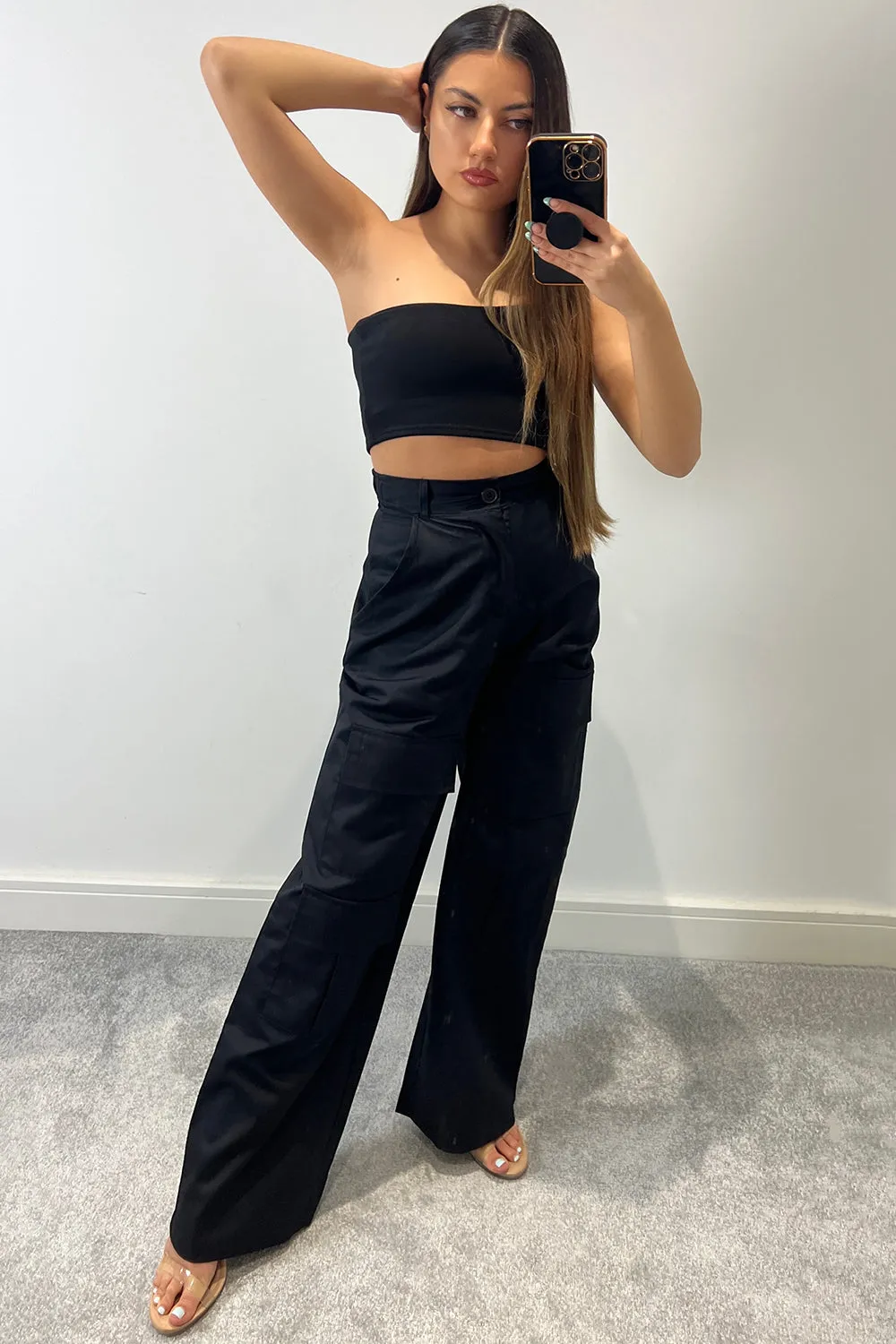 Larnie Black Double Pocket Wide Leg Cargo Trousers sold by Lasula product image thumbnail 3