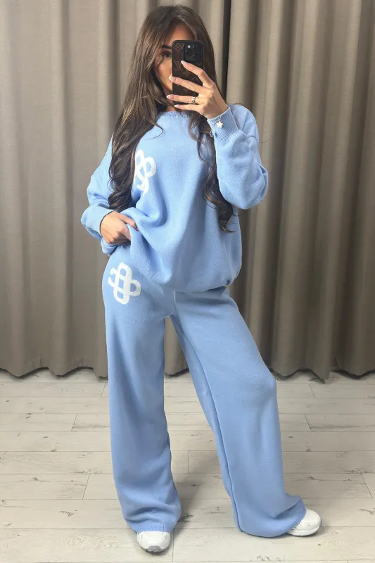Lison Blue Knitted Loungewear Set with Contrasting Emblem made by Lasula