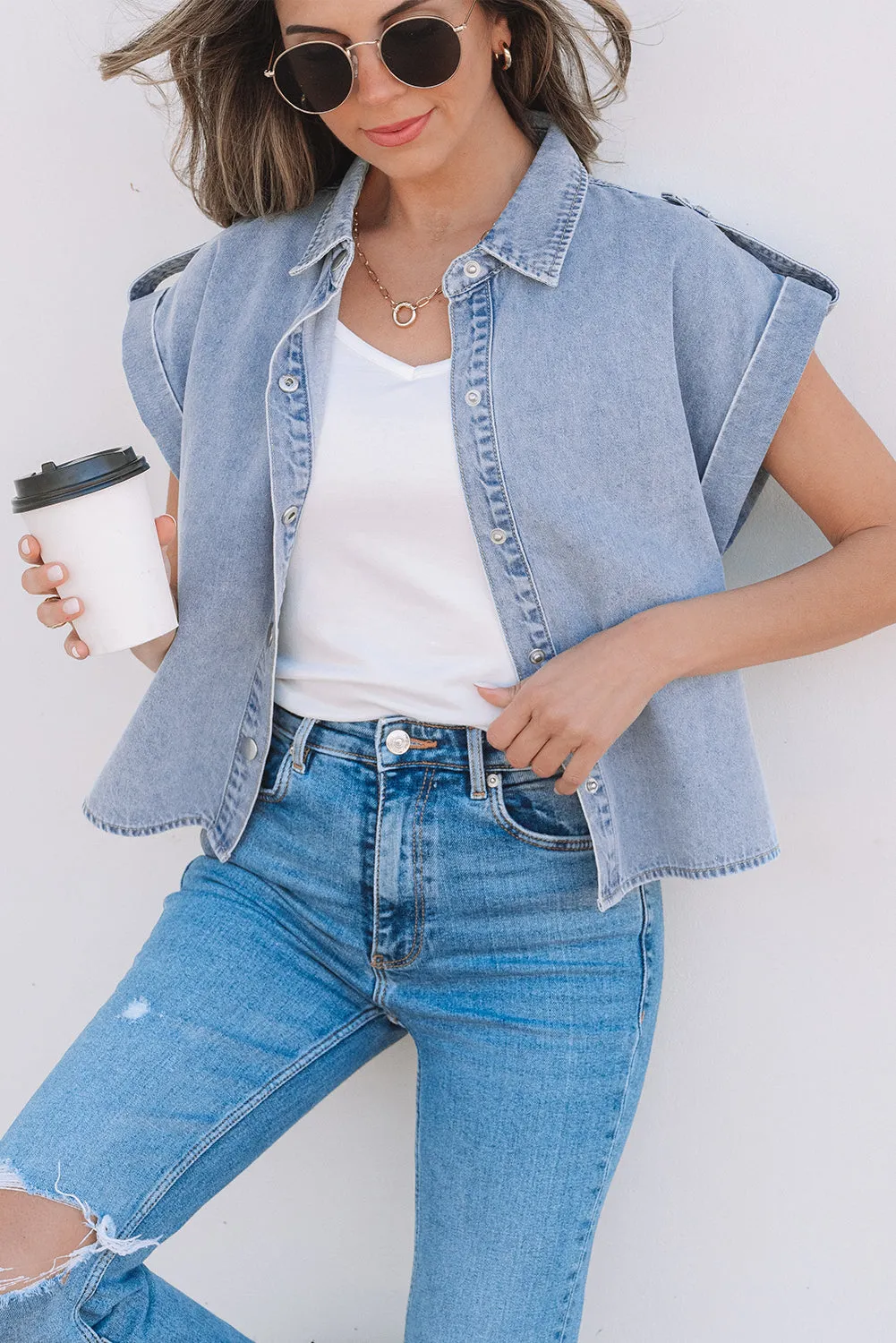 Emelia Denim Pinup Folded Cap Sleeve Shirt sold by Threaded Pear product image thumbnail 3