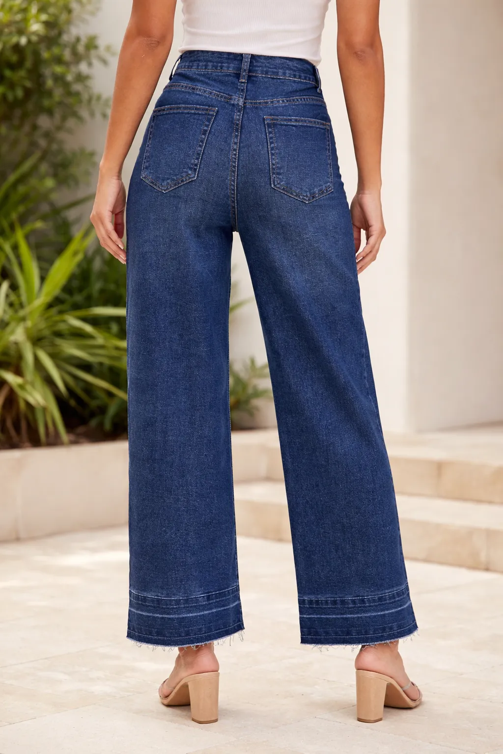 Kamiyah High Rise Loose Jeans sold by Threaded Pear product image thumbnail 2