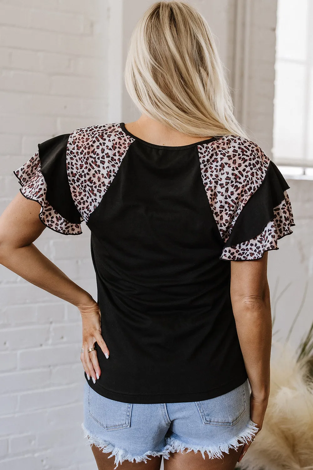 Emryn Leopard Ruffled Sleeve V Neck Top sold by Threaded Pear product image thumbnail 2