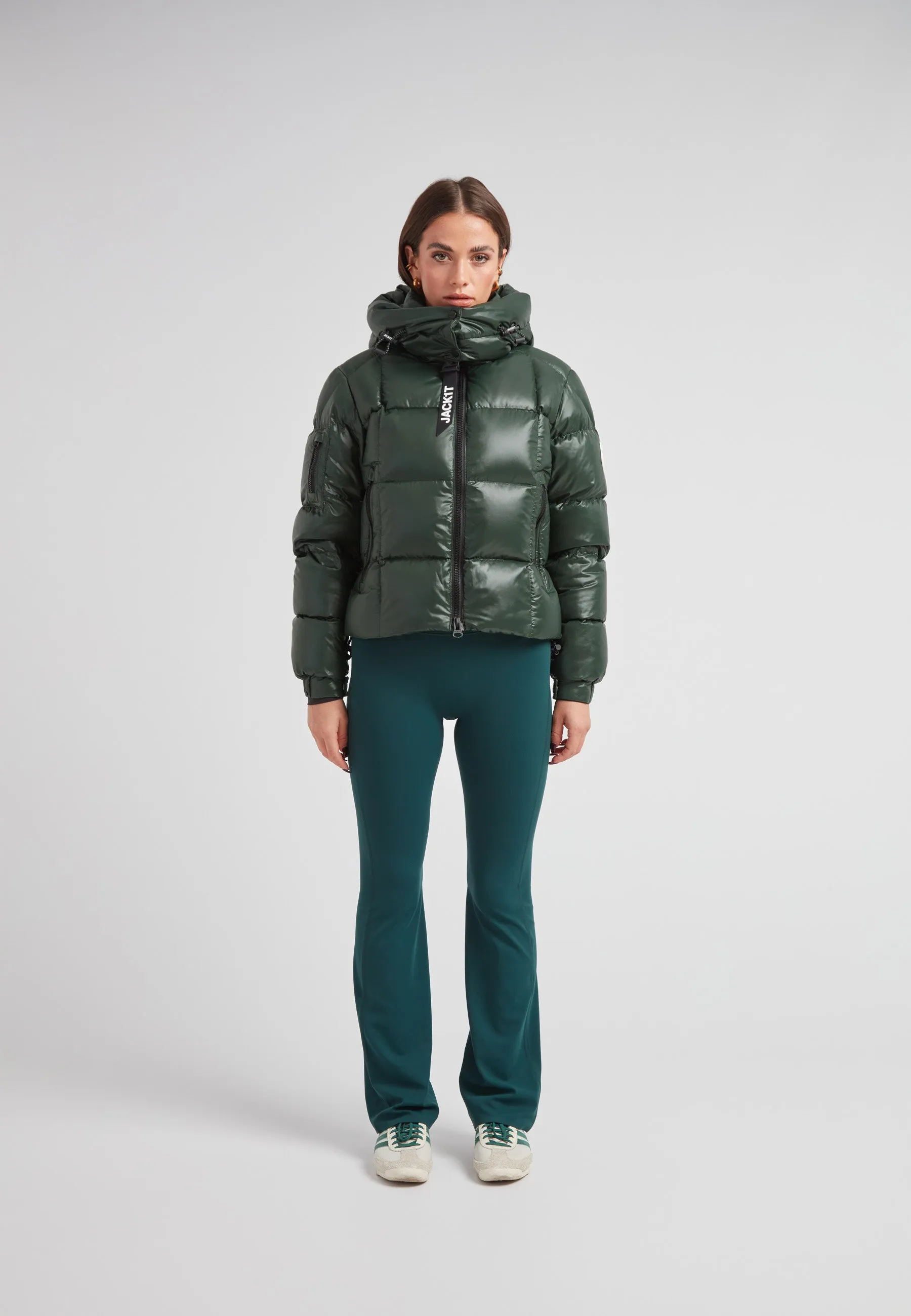 EZ Boxed Crop Down Puffer Jacket Lux Emerald sold by JACK1T product image thumbnail 5