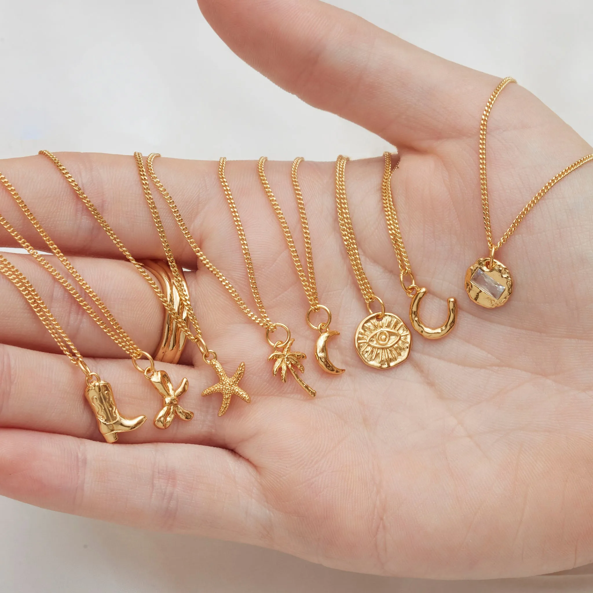 Tiny Moon Necklace Gold sold by Muru product image thumbnail 5