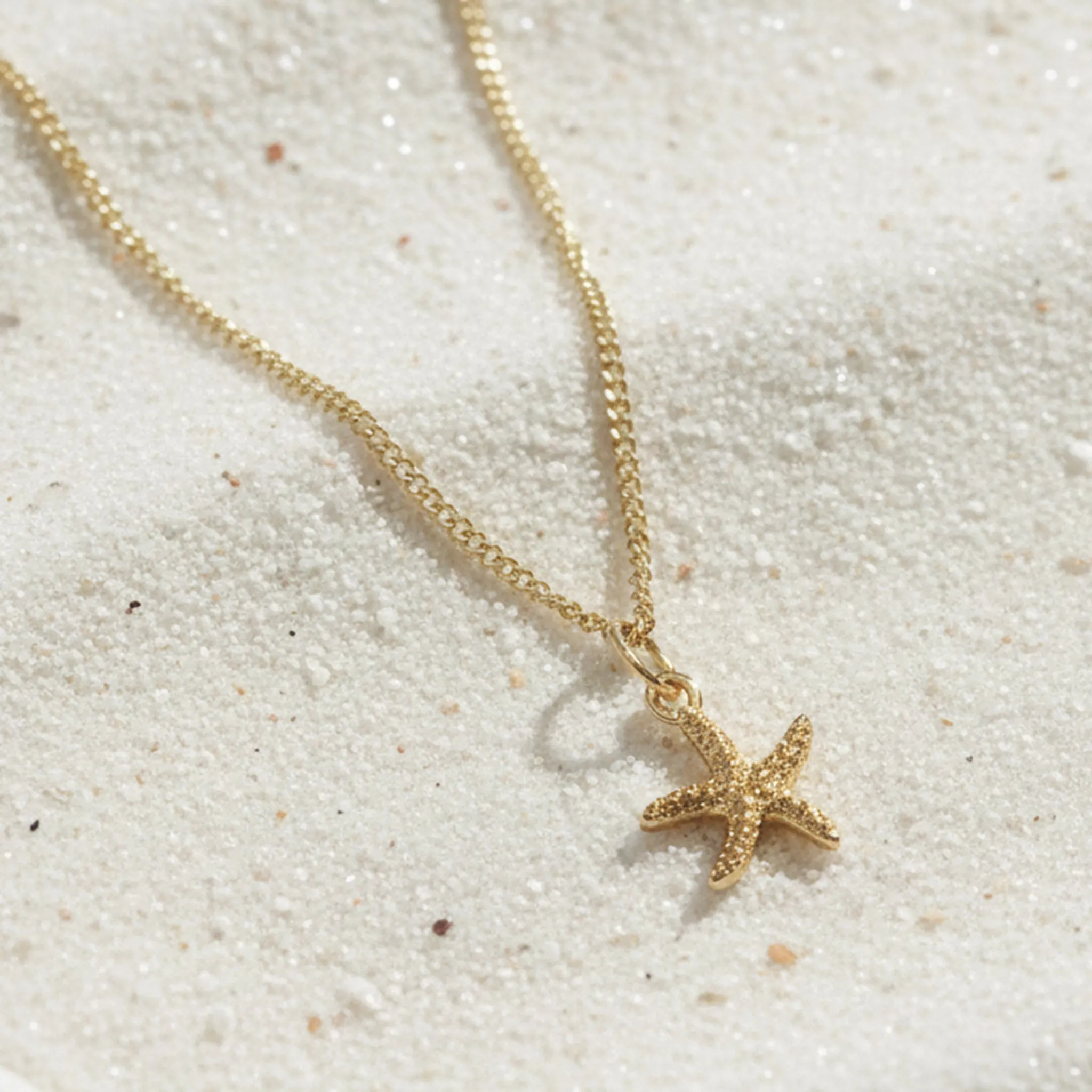 Mini Starfish Necklace Gold sold by Muru product image thumbnail 3
