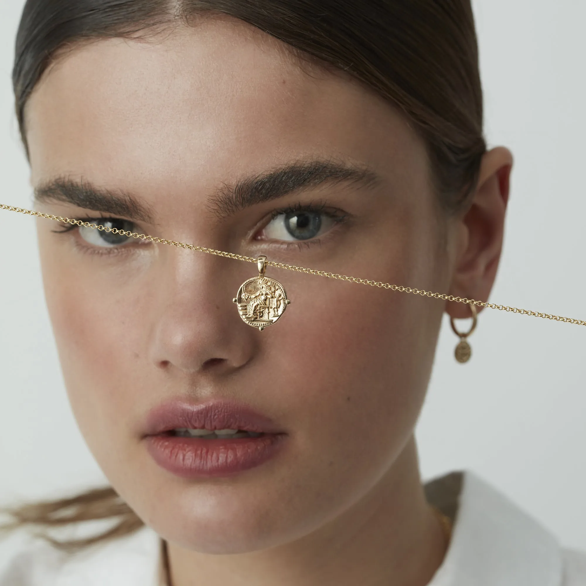 Aphrodite Coin Necklace Gold sold by Muru product image thumbnail 2
