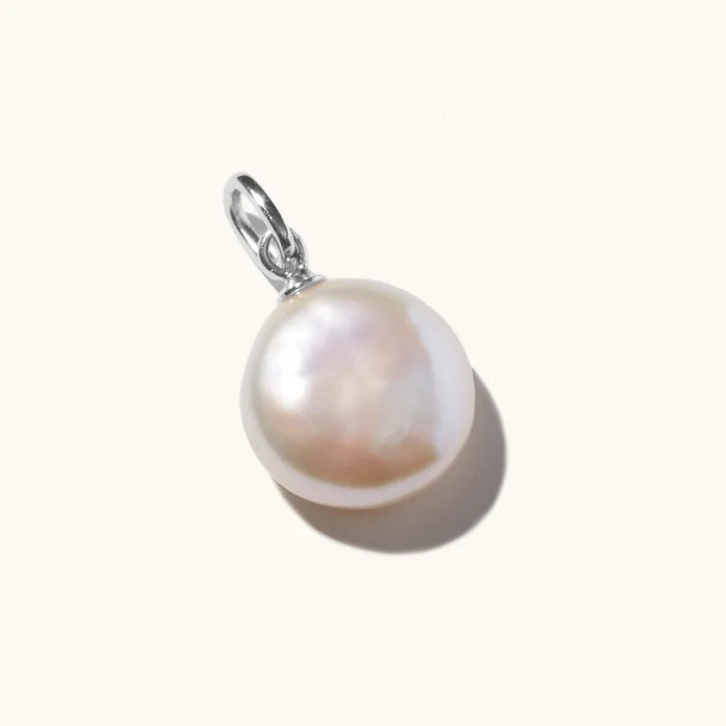 Round Pearl Pendant Silver sold by Muru