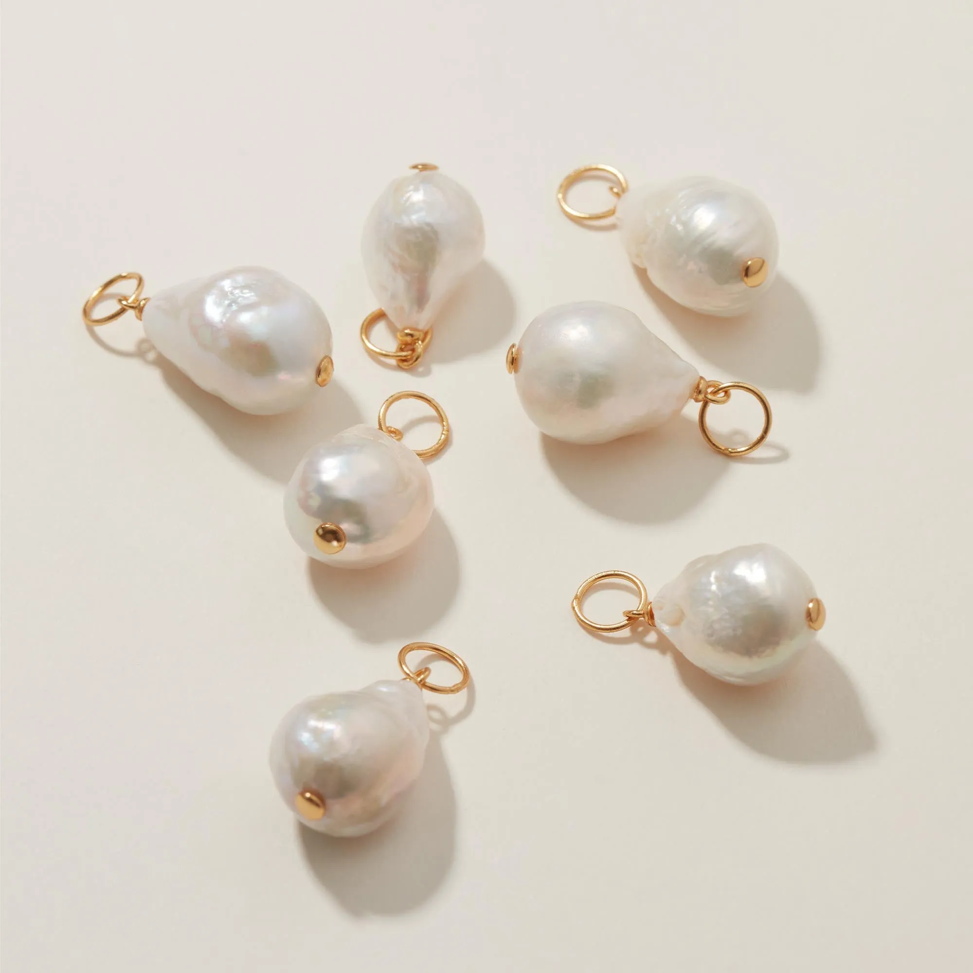 Freshwater Pearl Necklace Gold sold by Muru product image thumbnail 2