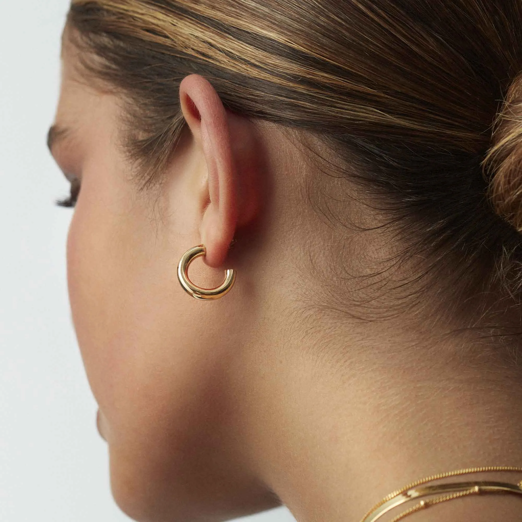 Chunky Hoop Earrings Gold sold by Muru product image thumbnail 2