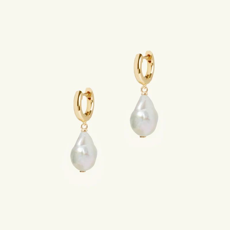 Freshwater Pearl Drop Earrings Gold sold by Muru