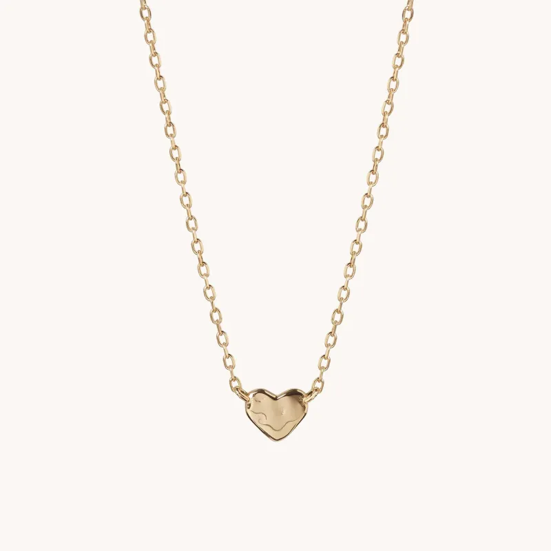 Tiny Heart Necklace Gold made by Muru