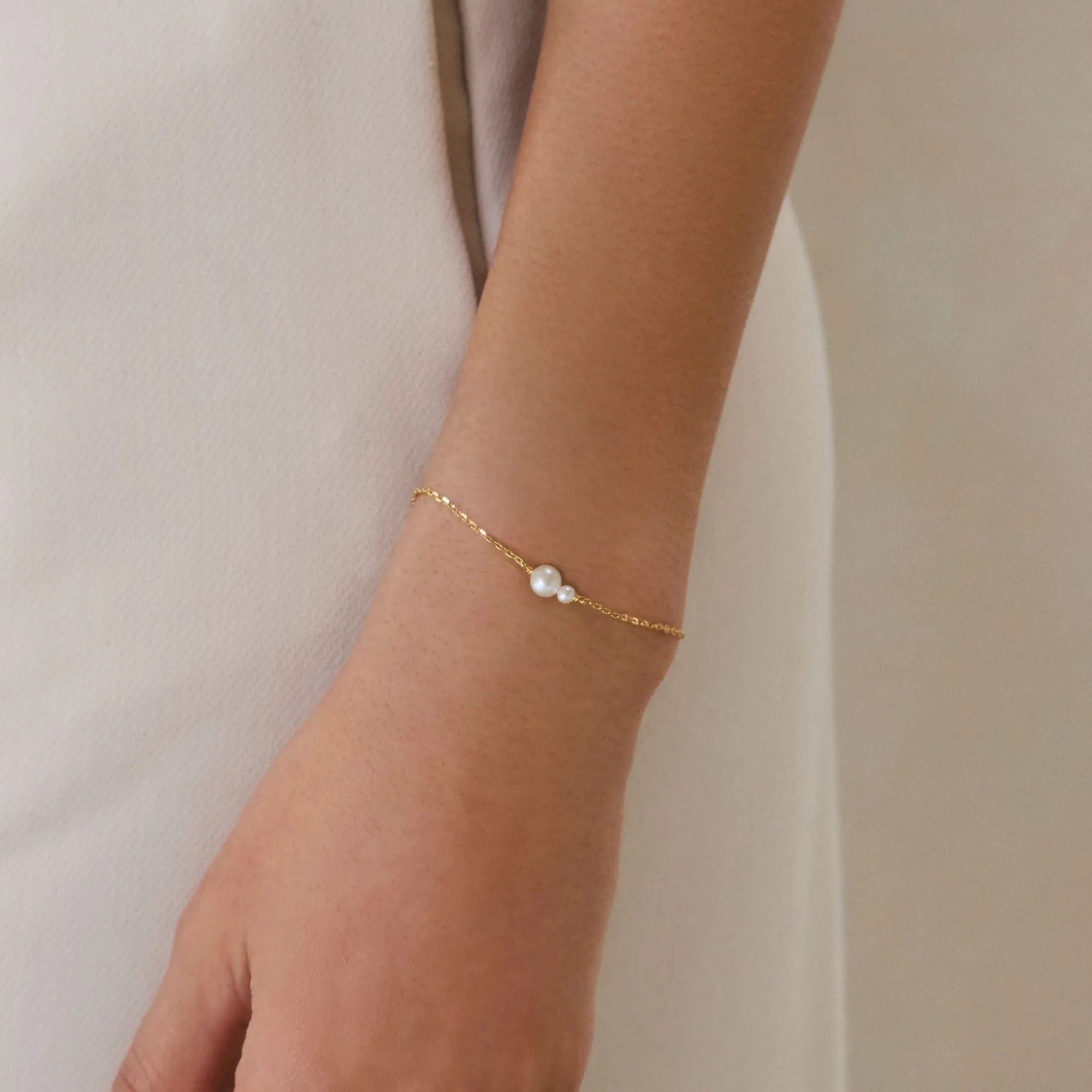 Connected Pearl Bracelet Silver sold by Muru product image thumbnail 2