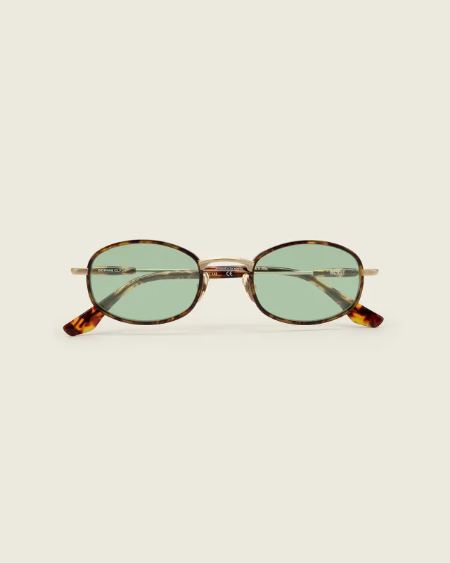 BICYCLE sold by Bonnie Clyde