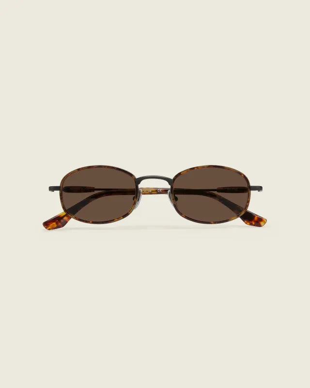 BICYCLE sold by Bonnie Clyde