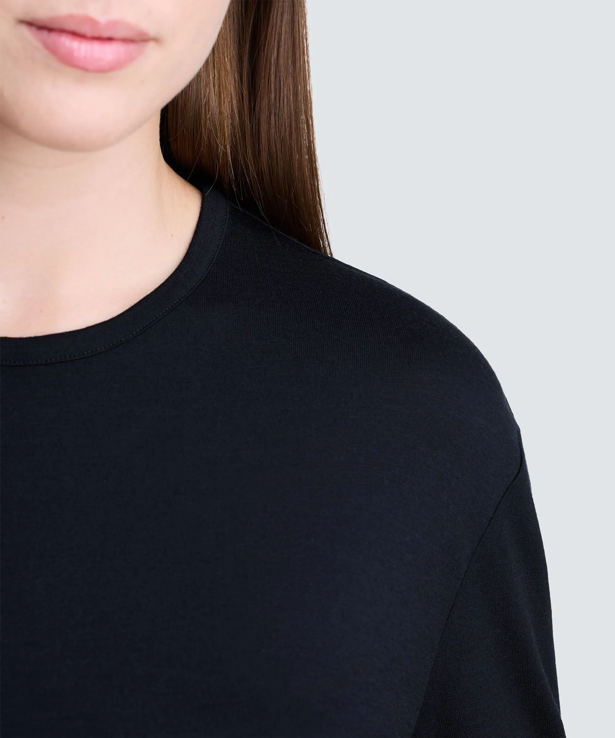 Women's Relaxed Long Sleeve Merino Crew sold by Unbound Merino product image thumbnail 2