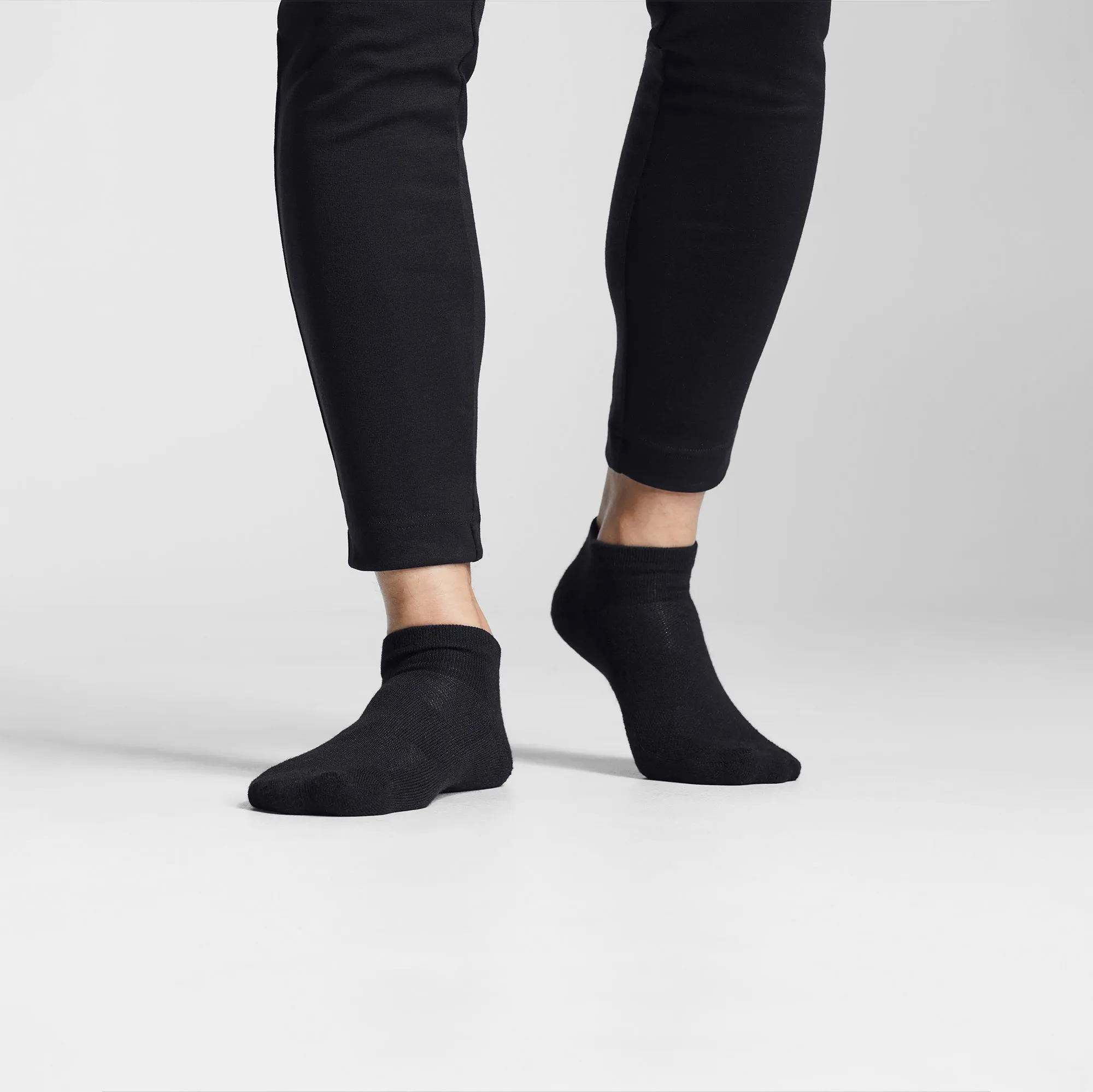 Men's 2 Pack // Merino All Season Ankle Socks sold by Unbound Merino product image thumbnail 4