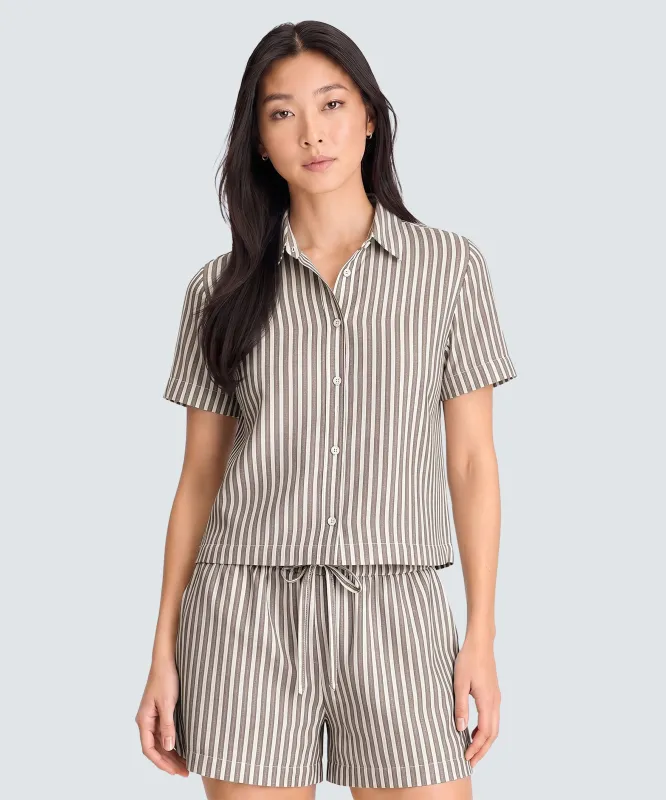 Women’s Merino Linen Short Sleeve Shirt made by Unbound Merino