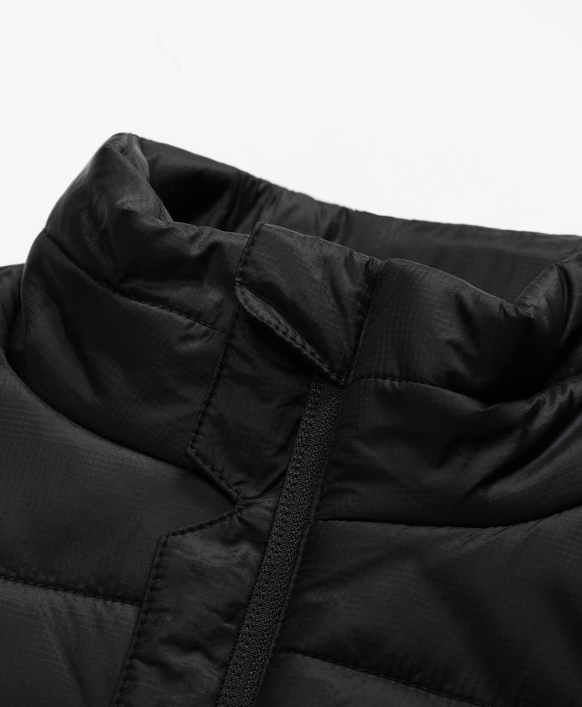 SureWarm® Women's 7-Zone Dual-Control Classic Pro Heated Vest sold by Ororo product image thumbnail 4