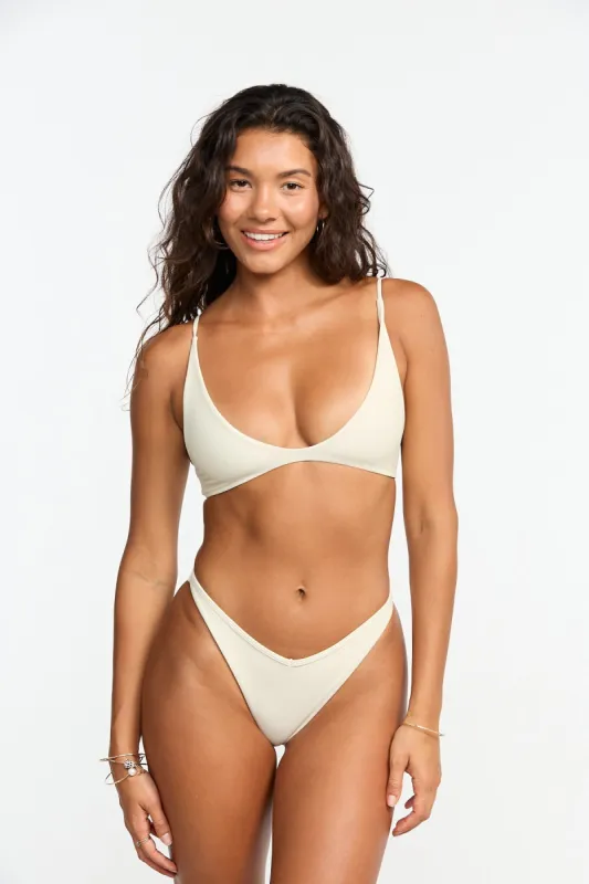 Zoe Top - Gardenia sold by Benoa Swim