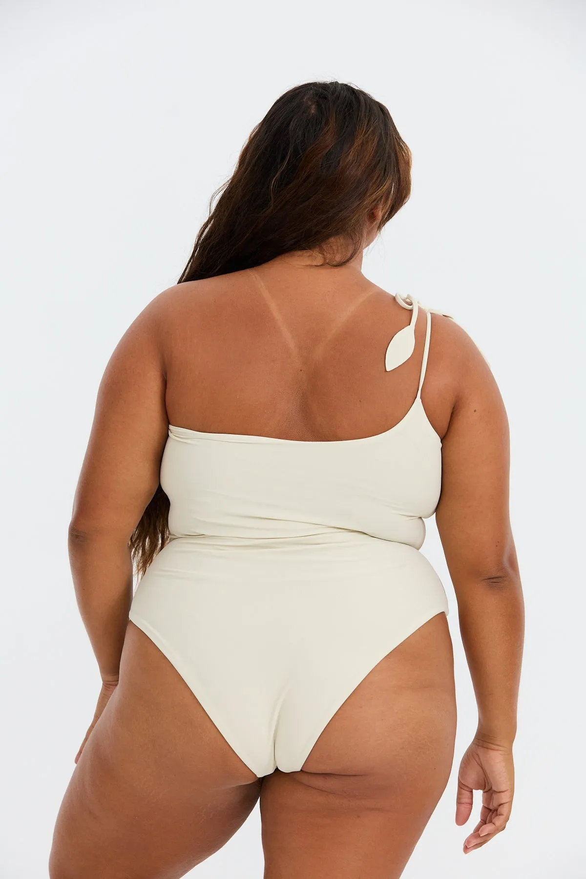 Makaio Curve One Piece - Gardenia sold by Benoa Swim product image thumbnail 2