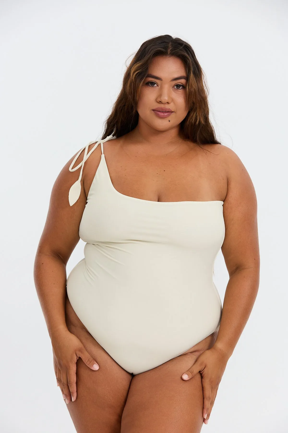 Makaio Curve One Piece - Gardenia sold by Benoa Swim