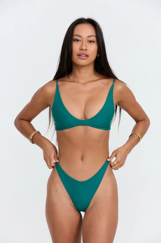 Johnny Bottom - Lagoon sold by Benoa Swim