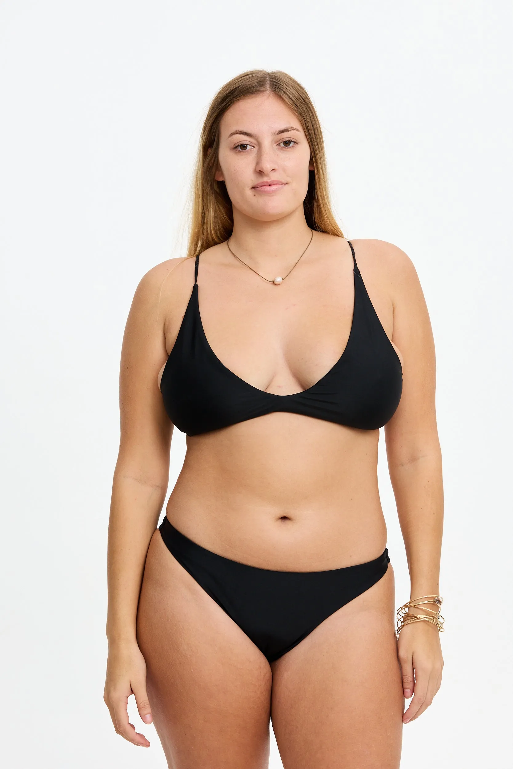 Celma Bottom - Black sold by Benoa Swim