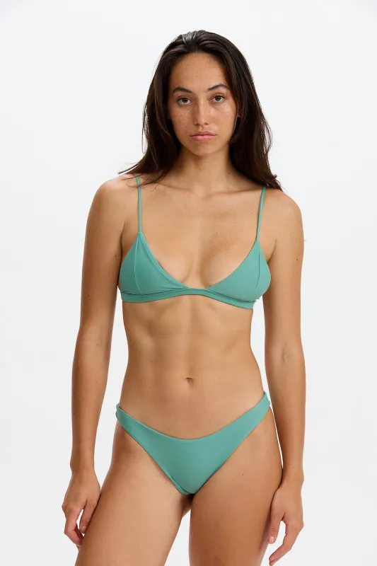 Mimi Top 2.0 - Sandbar sold by Benoa Swim
