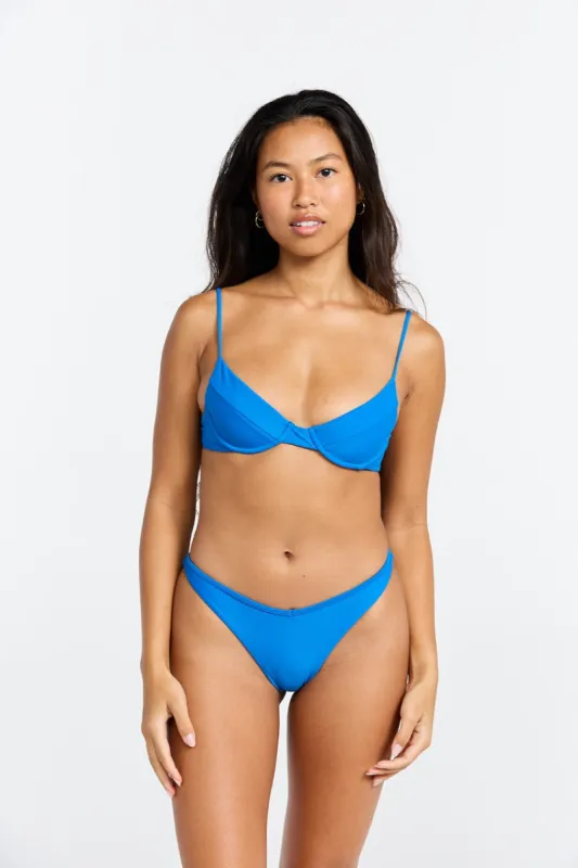 Johnny Bottom - Oasis sold by Benoa Swim