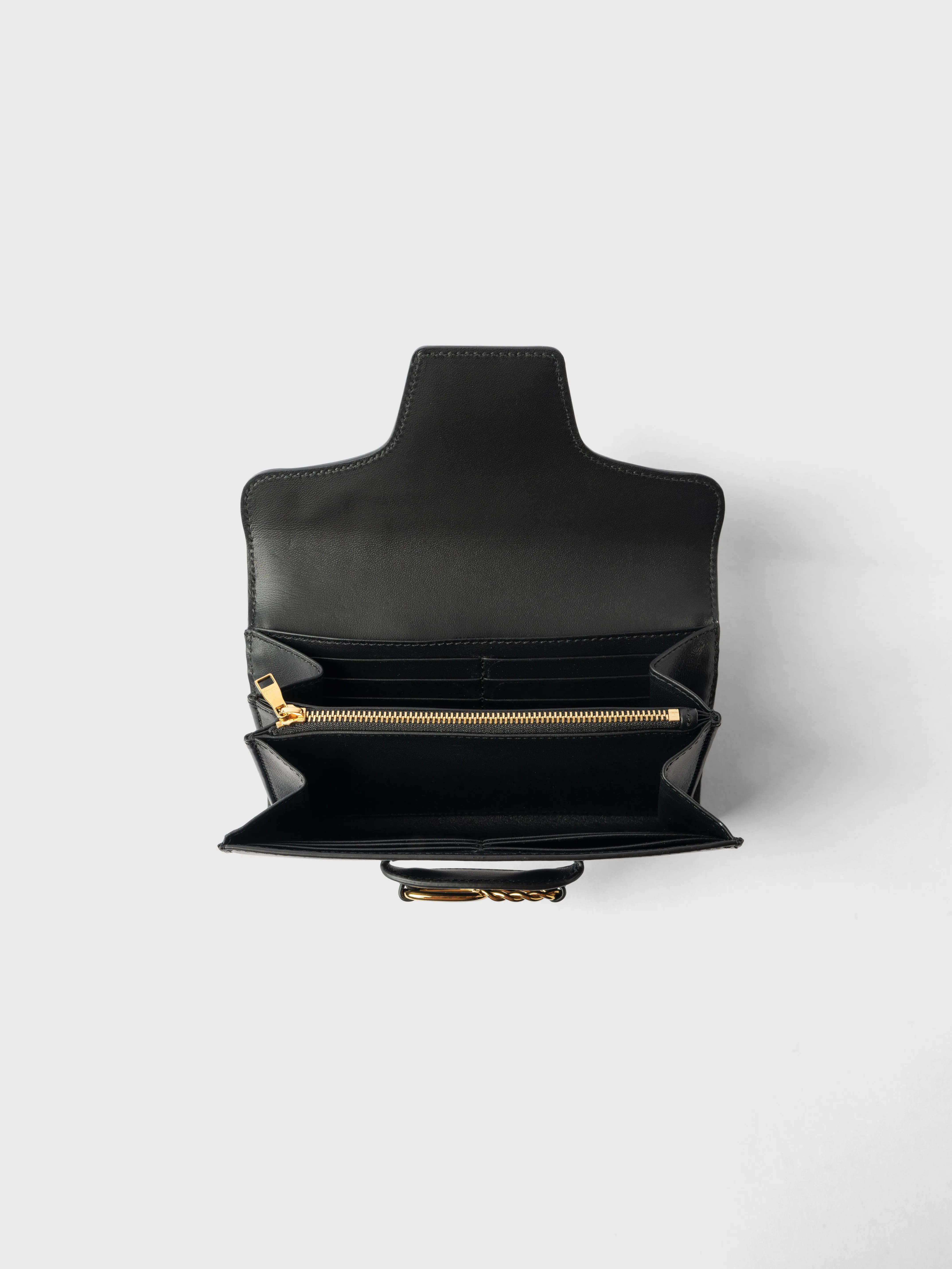 Chelsea Wallet sold by AGCF product image thumbnail 3