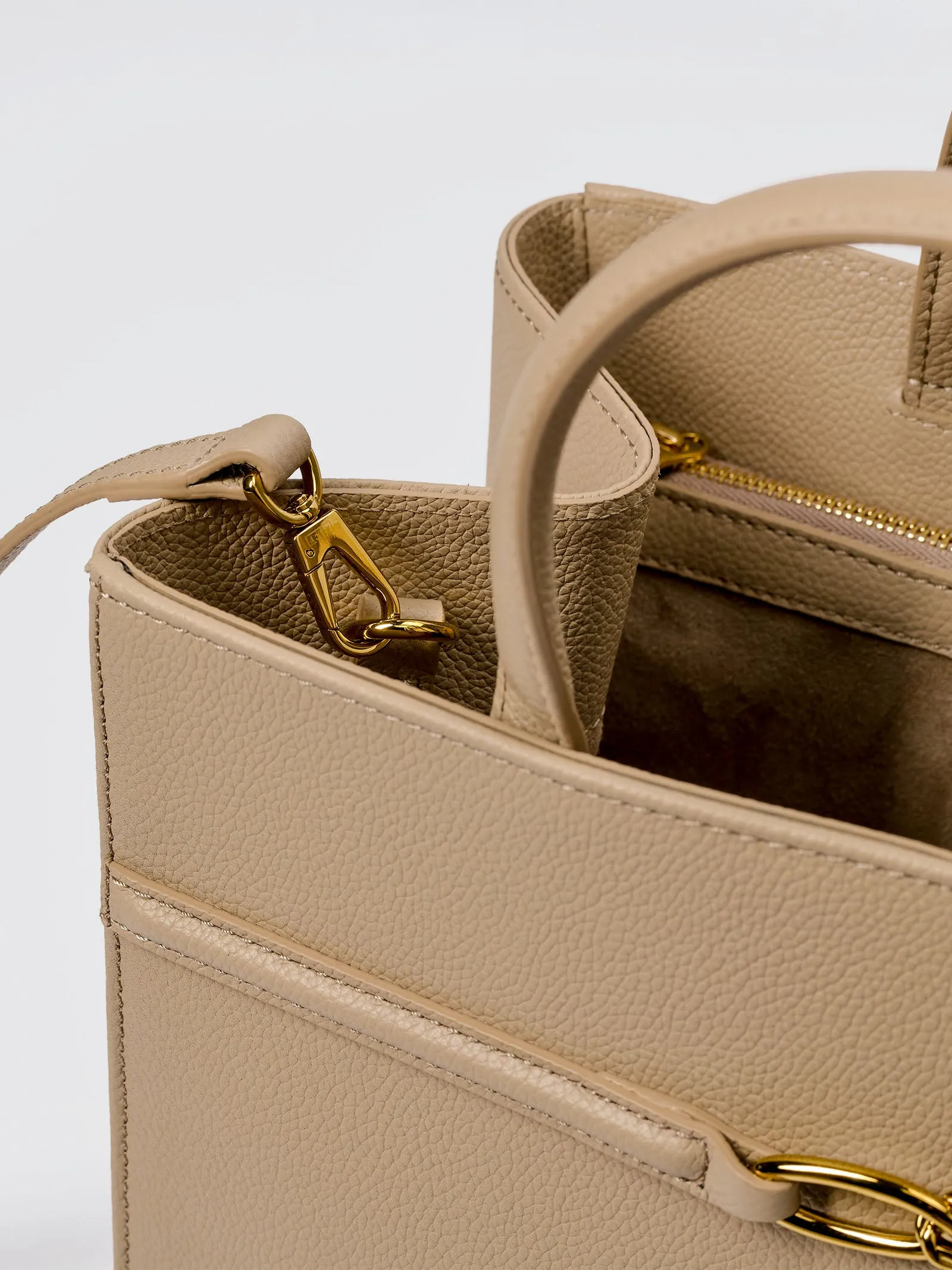 Aurelia Grande - Pebble Leather sold by AGCF product image thumbnail 2