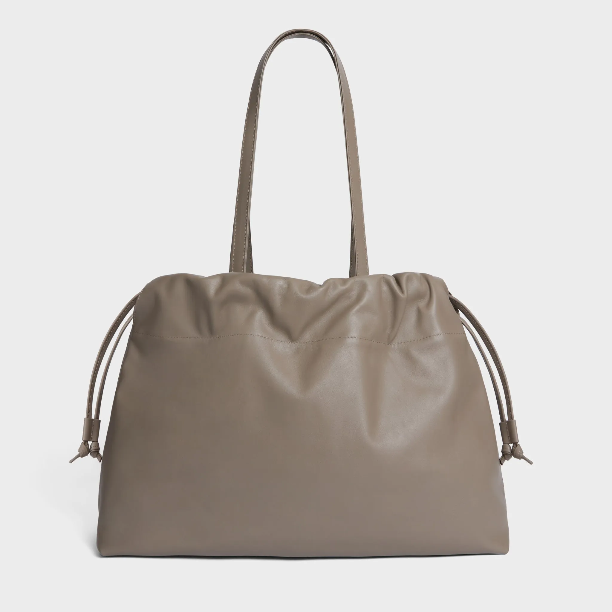 The Asisi Tote sold by LEMIZ