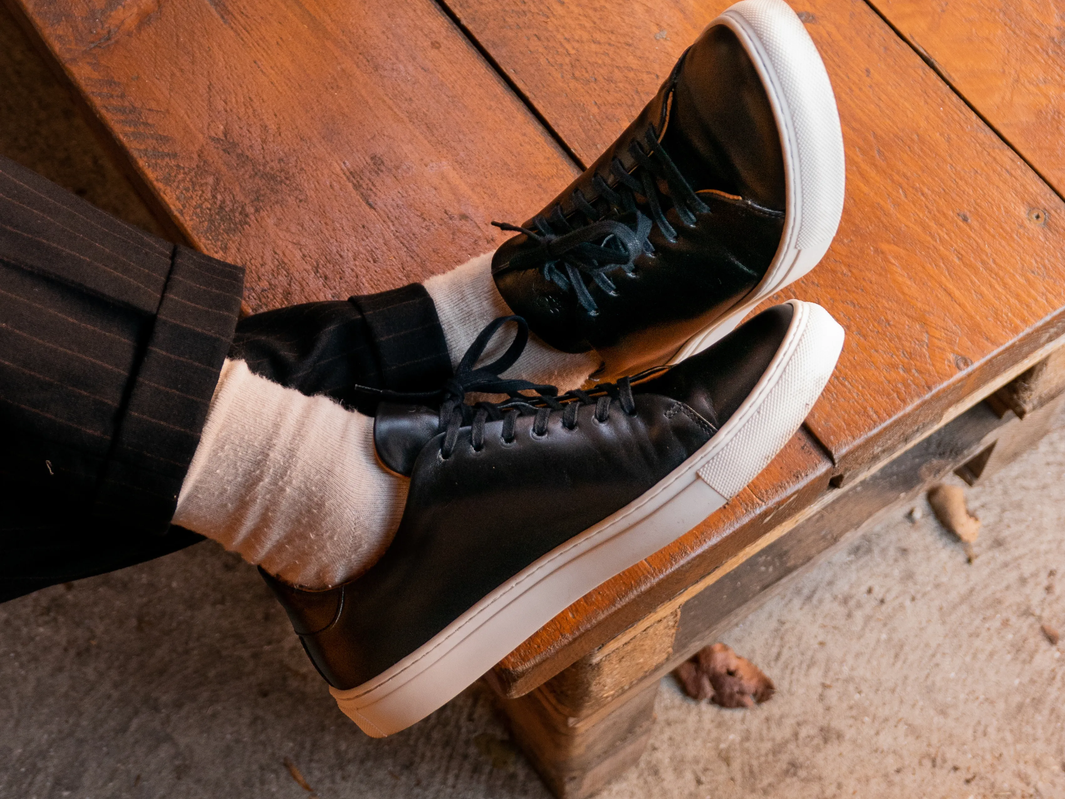 The Mellor II Sneakers - Goldanil Black Leather sold by GORAL product image thumbnail 2