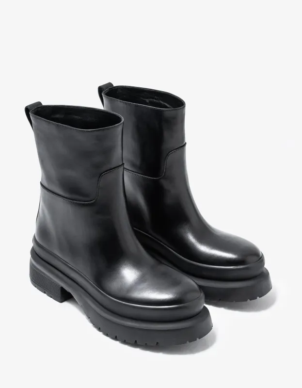Valentino Black Roman Stud Leather Chelsea Boots sold by Zoo Fashions