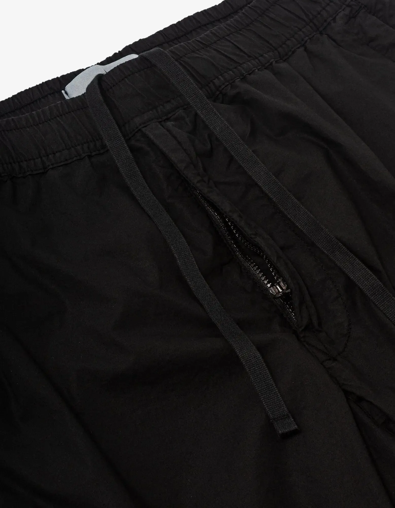 Stone Island Black Cargo Trousers sold by Zoo Fashions product image thumbnail 4