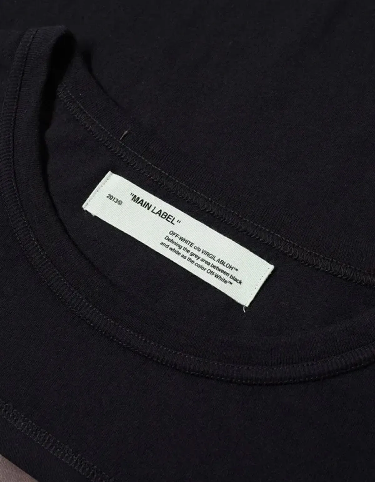 Off-White Black Door & Rock Print T-Shirt sold by Zoo Fashions product image thumbnail 5