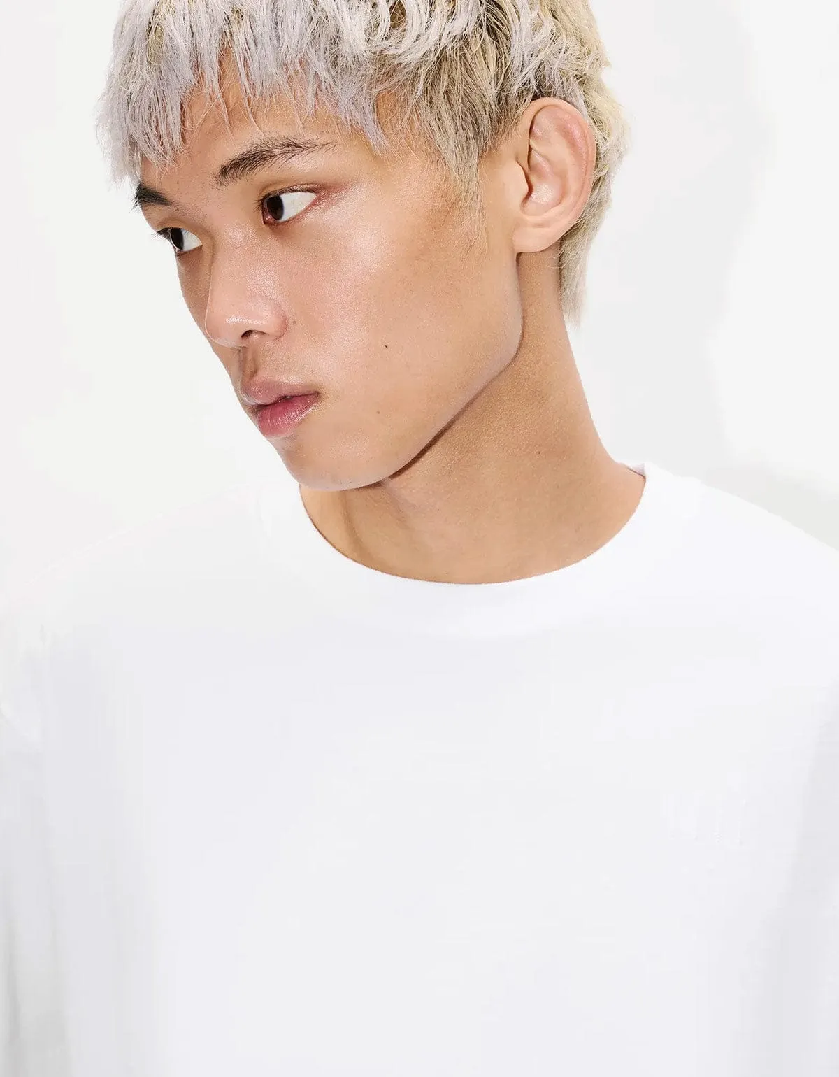 Kenzo White Boke Flower 2.0 Embroidered Oversized T-Shirt sold by Zoo Fashions product image thumbnail 5