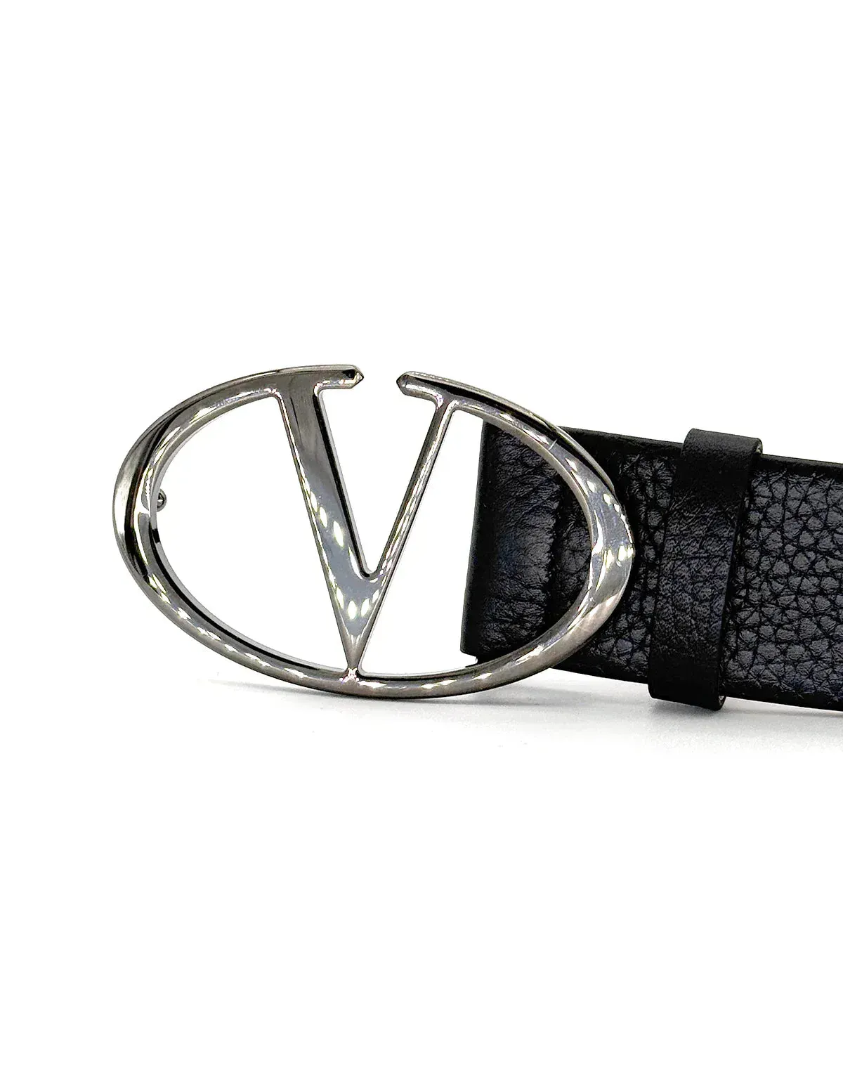 Valentino Garavani Black 'V' Buckle Grain Leather Belt sold by Zoo Fashions product image thumbnail 4
