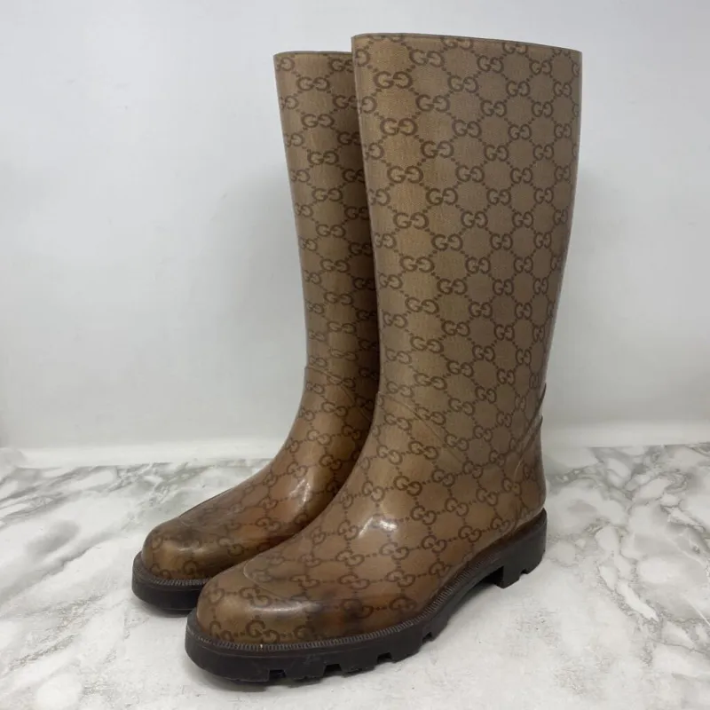 GUCCI WOMEN'S FOOTWEAR brown 38 sold by The Comeback