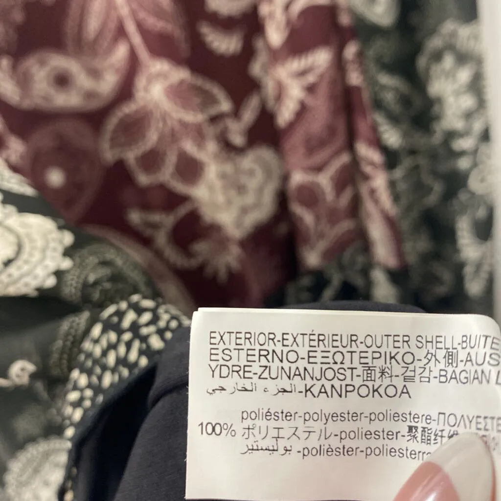 ZARA WOMEN'S BLOUSE/SHIRT black red white print XL sold by The Comeback product image thumbnail 3