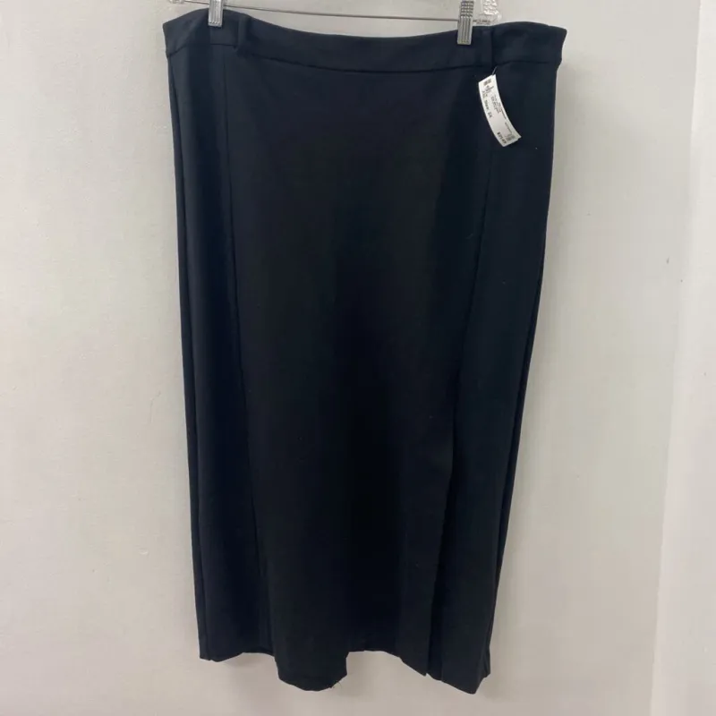 REITMANS WOMEN'S PLUS BOTTOM black 2X sold by The Comeback