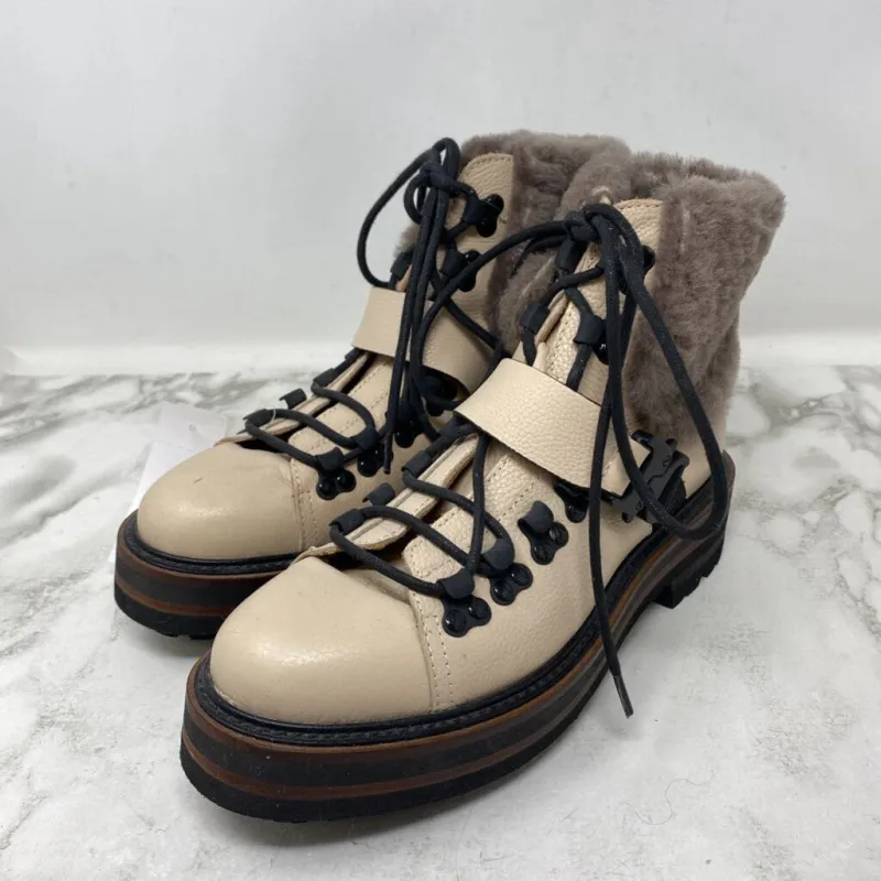 LA CANADIENNE WOMEN'S BOOTS WINTER beige black 36.5 sold by The Comeback