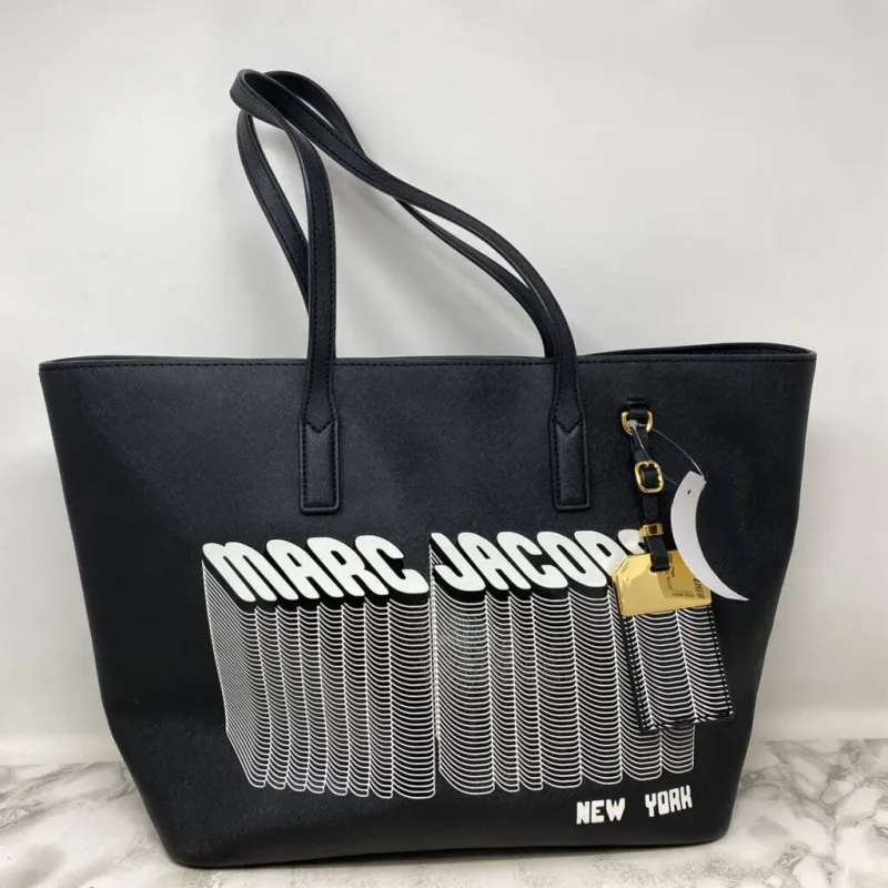 MARC JACOBS WOMEN'S BAG black white made by Marc Jacobs